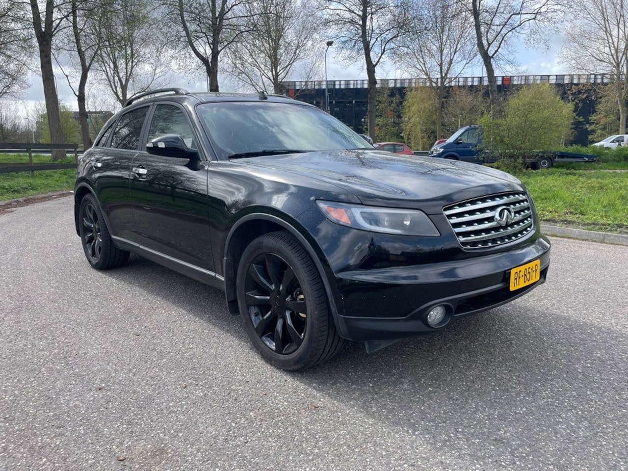 Infiniti FX - 45 AWD V8 Benzine Automaat Airco Leer - AutoWereld.nl