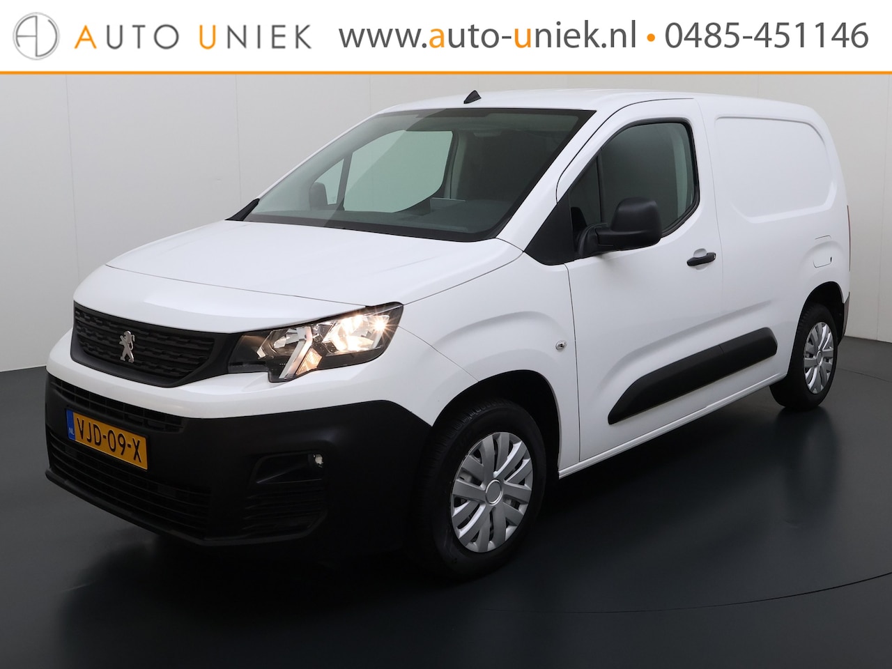 Peugeot Partner - 1.5 BlueHDI Premium Cruise C. Navi, Airco. Org. NED! - AutoWereld.nl