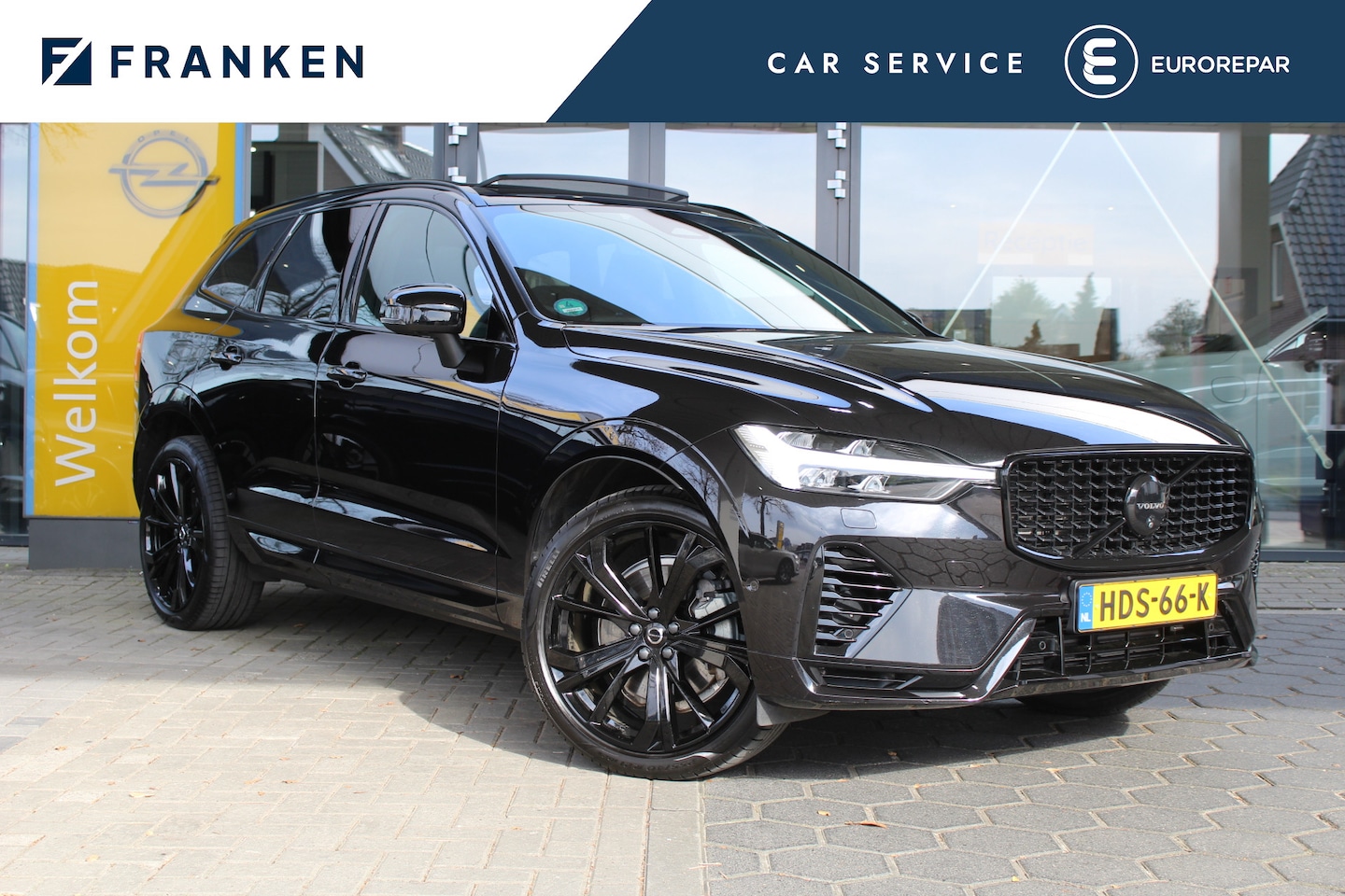 Volvo XC60 - 2.0 T8 Plug-in hybrid AWD Plus Black Edition Elek. Trekhaak | 360 Camera | Panorama dak | - AutoWereld.nl