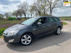 Opel Astra Sports Tourer - 1.4 Turbo Edition / 118.000km nap
