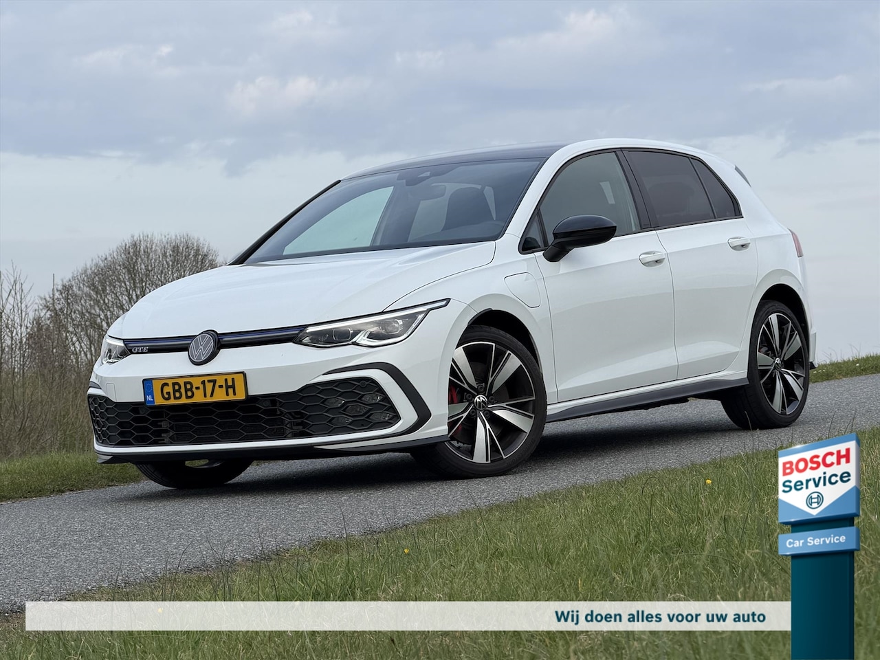 Volkswagen Golf - 1.4 eHybrid GTE 245PK / Sfeer / Virtual Cockpit / Keyless / Camera / Inklapbare spiegels / - AutoWereld.nl