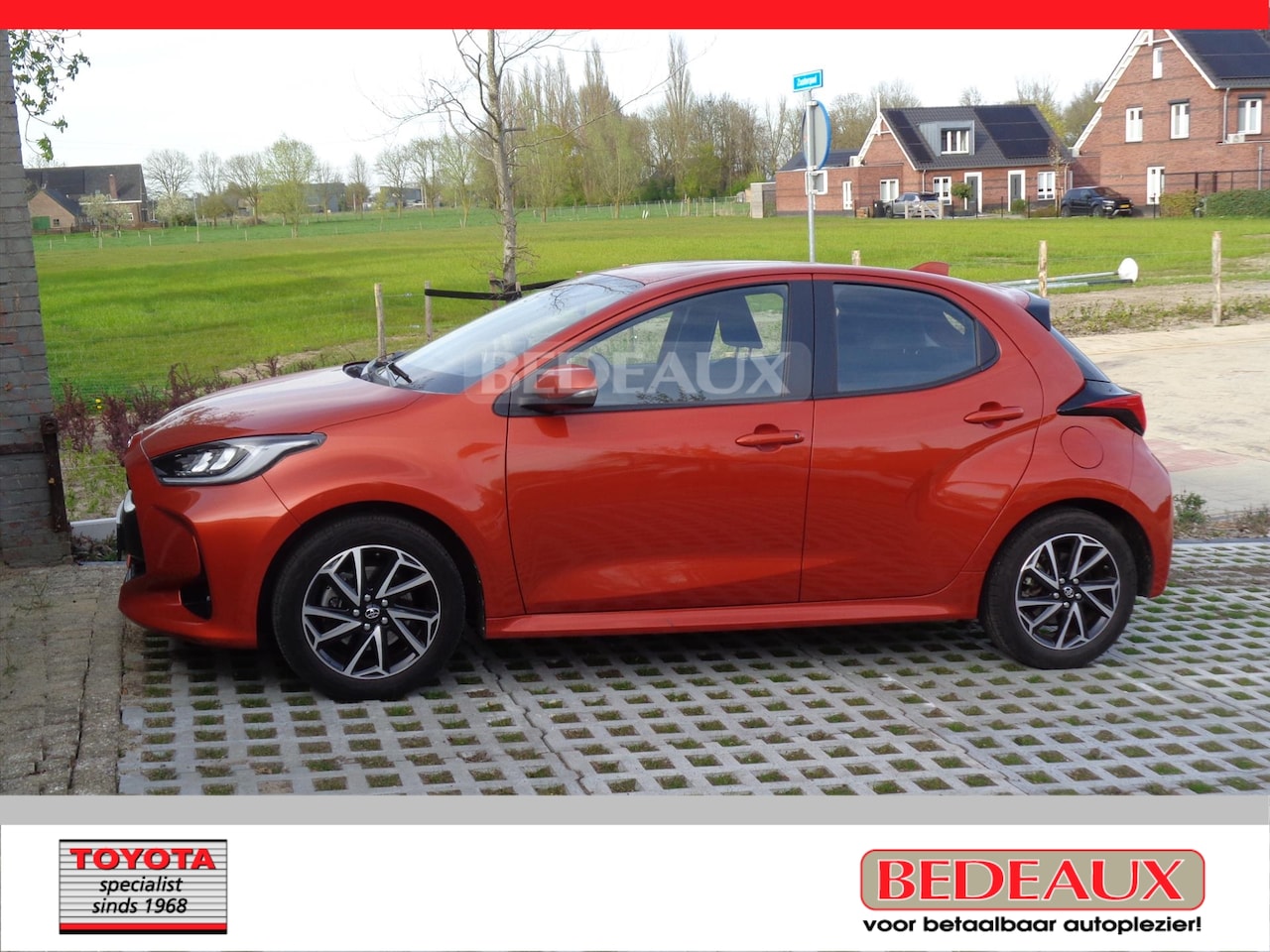 Toyota Yaris - 1.5 Hybrid 116pk CVT Dynamic + trekhaak , bij Toyota specialist - AutoWereld.nl