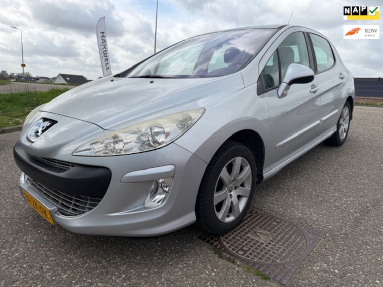 Peugeot 308 - 1.6 VTi XT Panoramadak Airco Onderhouden 1eigenaar - AutoWereld.nl