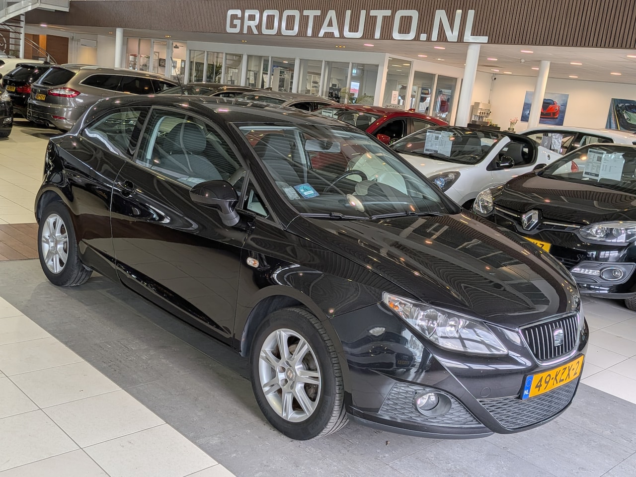 SEAT Ibiza SC - 1.2 Style Airco, Cruise Control, Stuurbekrachtiging - AutoWereld.nl