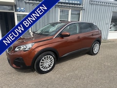 Peugeot 3008 - 1.2 PureTech Access