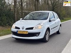 Renault Clio - 1.2-16V Collection | Airco + Cruise control Nu € 999,