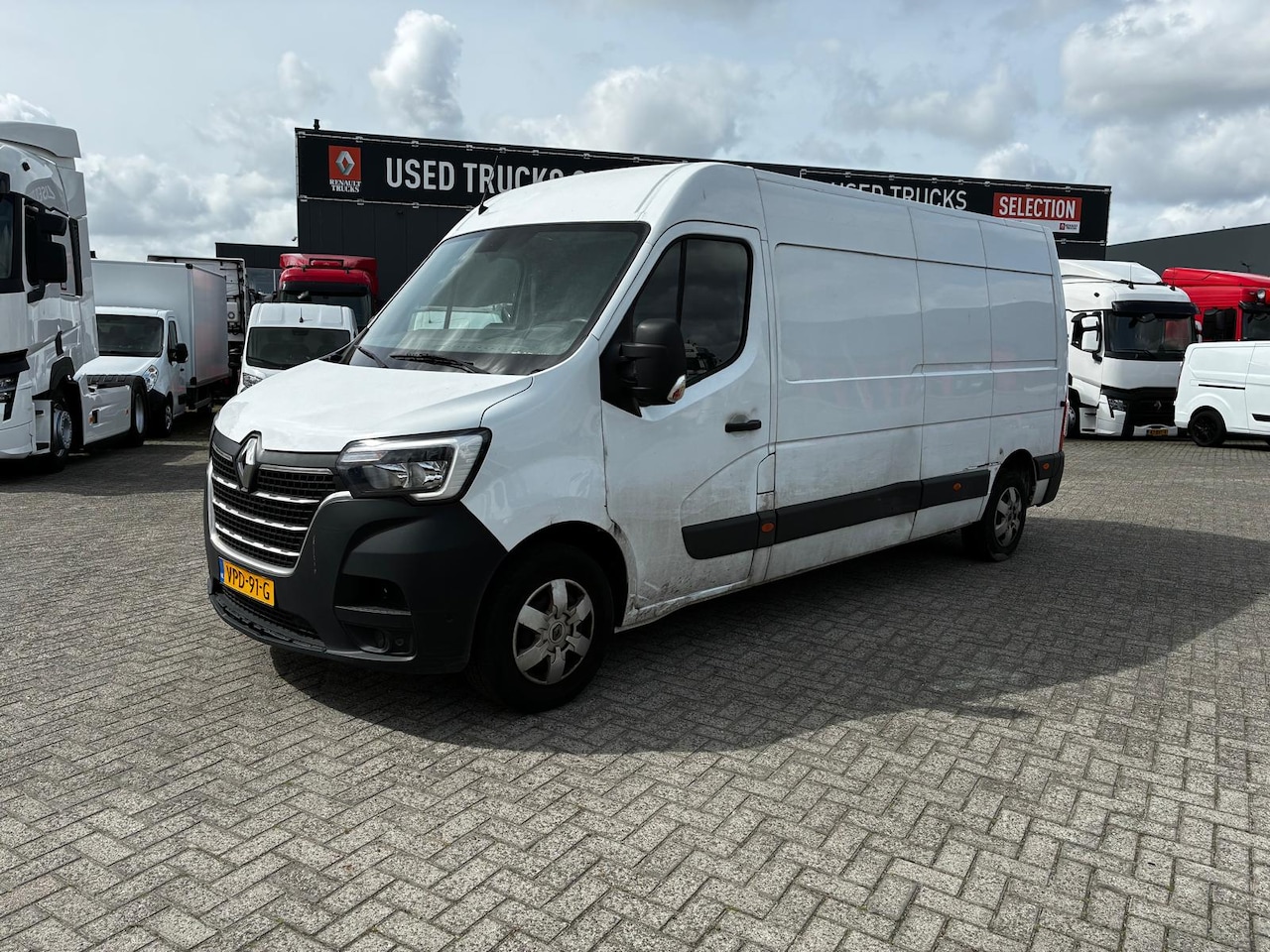 Renault Master - 135.35 L3 H2 2.3 DCi, Euro 6, - AutoWereld.nl