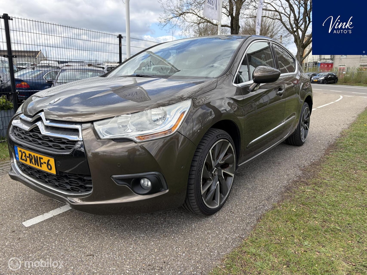 Citroën DS4 - 1.6 THP Sport Chic | Dealer onderhouden | Massage | Leer | Luxe uitvoering - AutoWereld.nl