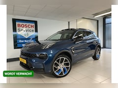 Lynk & Co 01 - 1.5 Panoramadak / Apple carplay android / 360 Camera