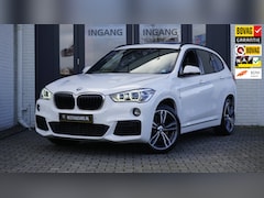 BMW X1 - SDrive20i M Sport Shadowline CAMERA-CLIMA-CRUISE-FULL LED-HEADUP-LEDER-NAVIGATIE-PANORAMA