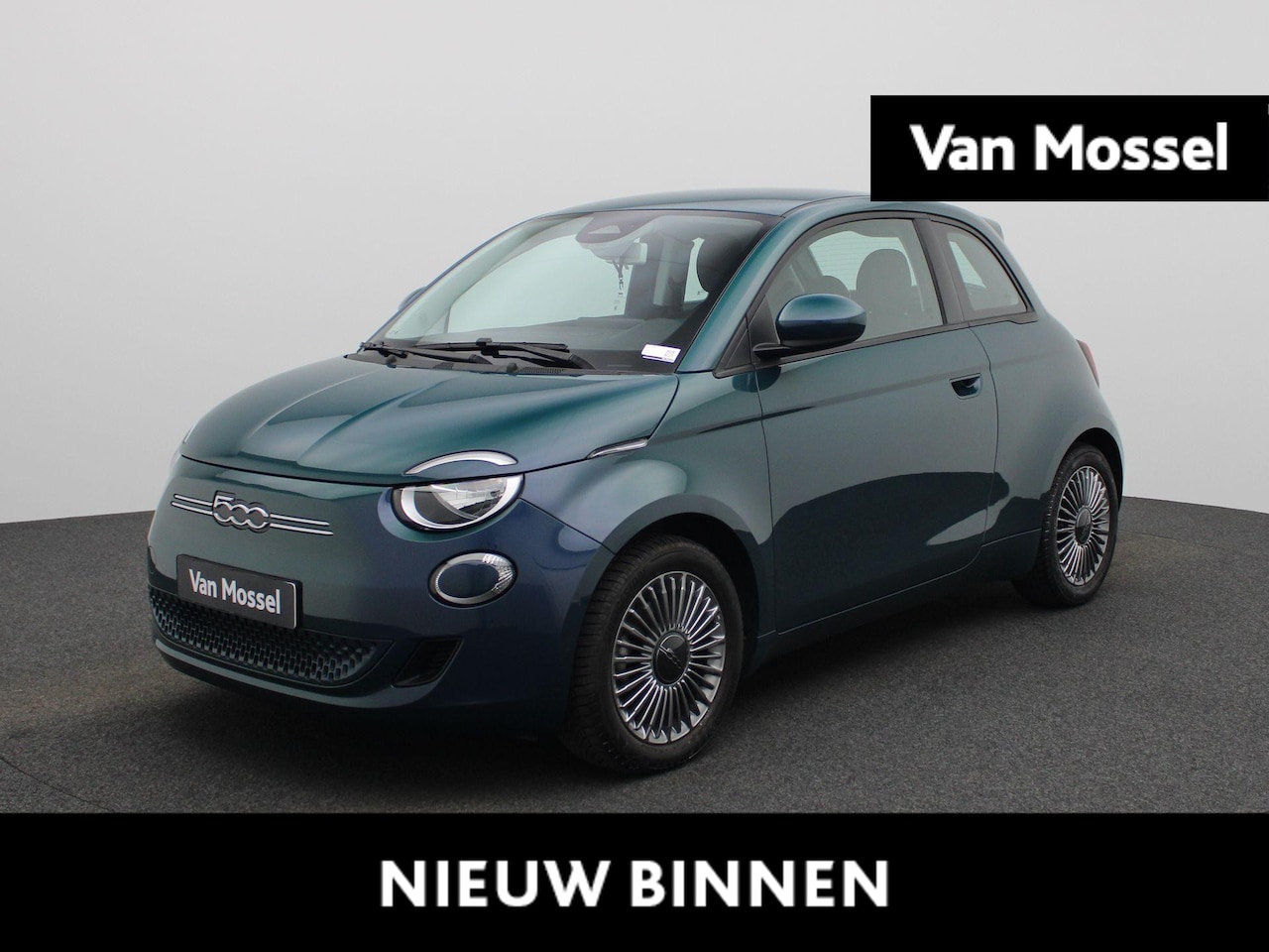 Fiat 500 - 500e 42 kWh Icon | Climate Control / ECC | Licht metalen velgen 16 inch | Cruise control | - AutoWereld.nl
