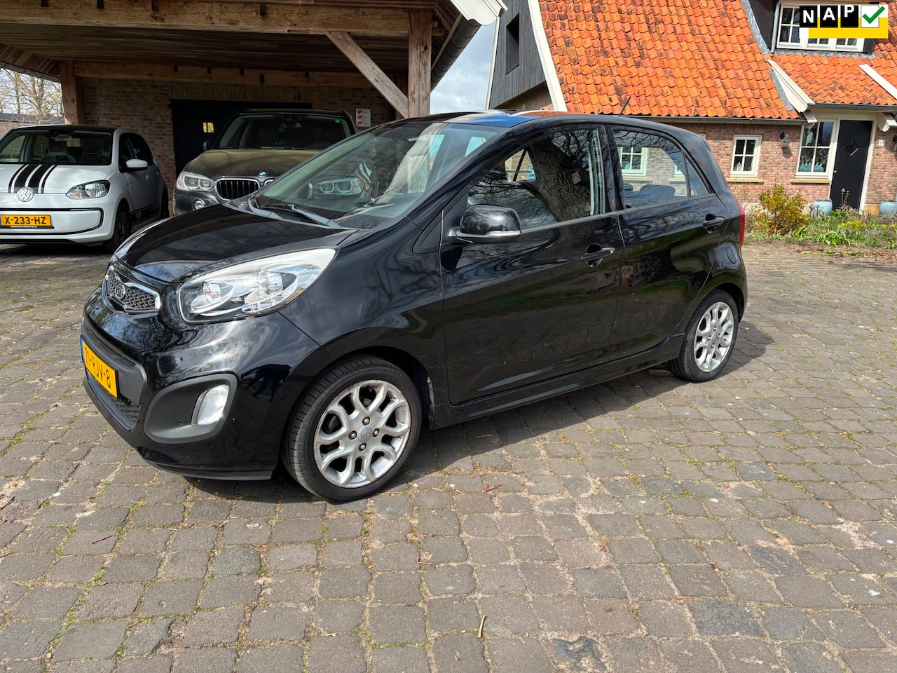 Kia Picanto - 1.0 CVVT Comfort Pack met airco - AutoWereld.nl