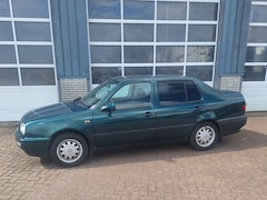 Volkswagen Vento - 1.6 CL Atlanta Nu voor 1750,
