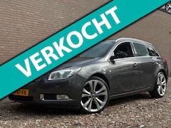 Opel Insignia Sports Tourer - 2.8 T Sport 4x4 | Pano