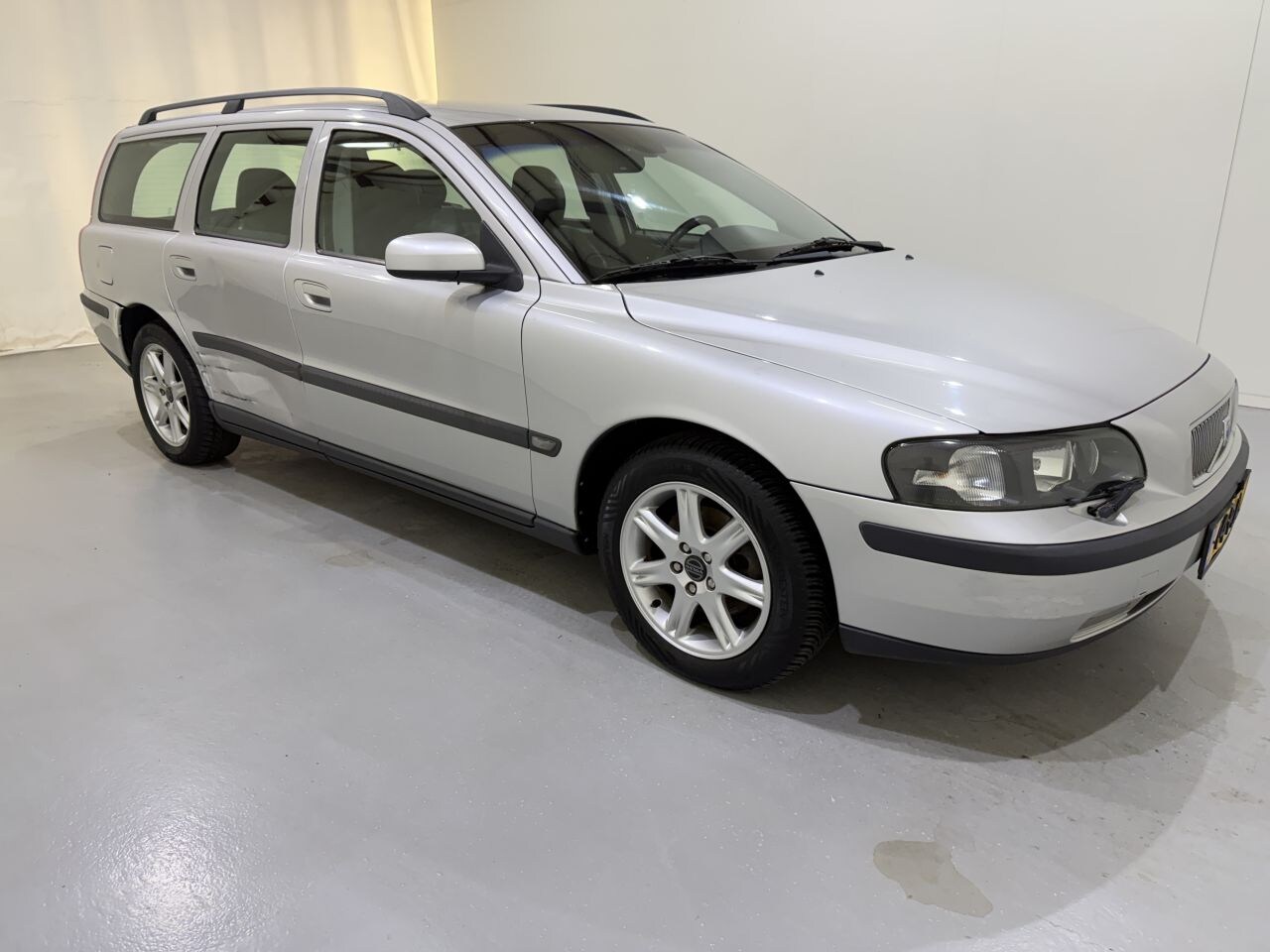 Volvo V70 - V-70 2.4 Edition II Clima - AutoWereld.nl