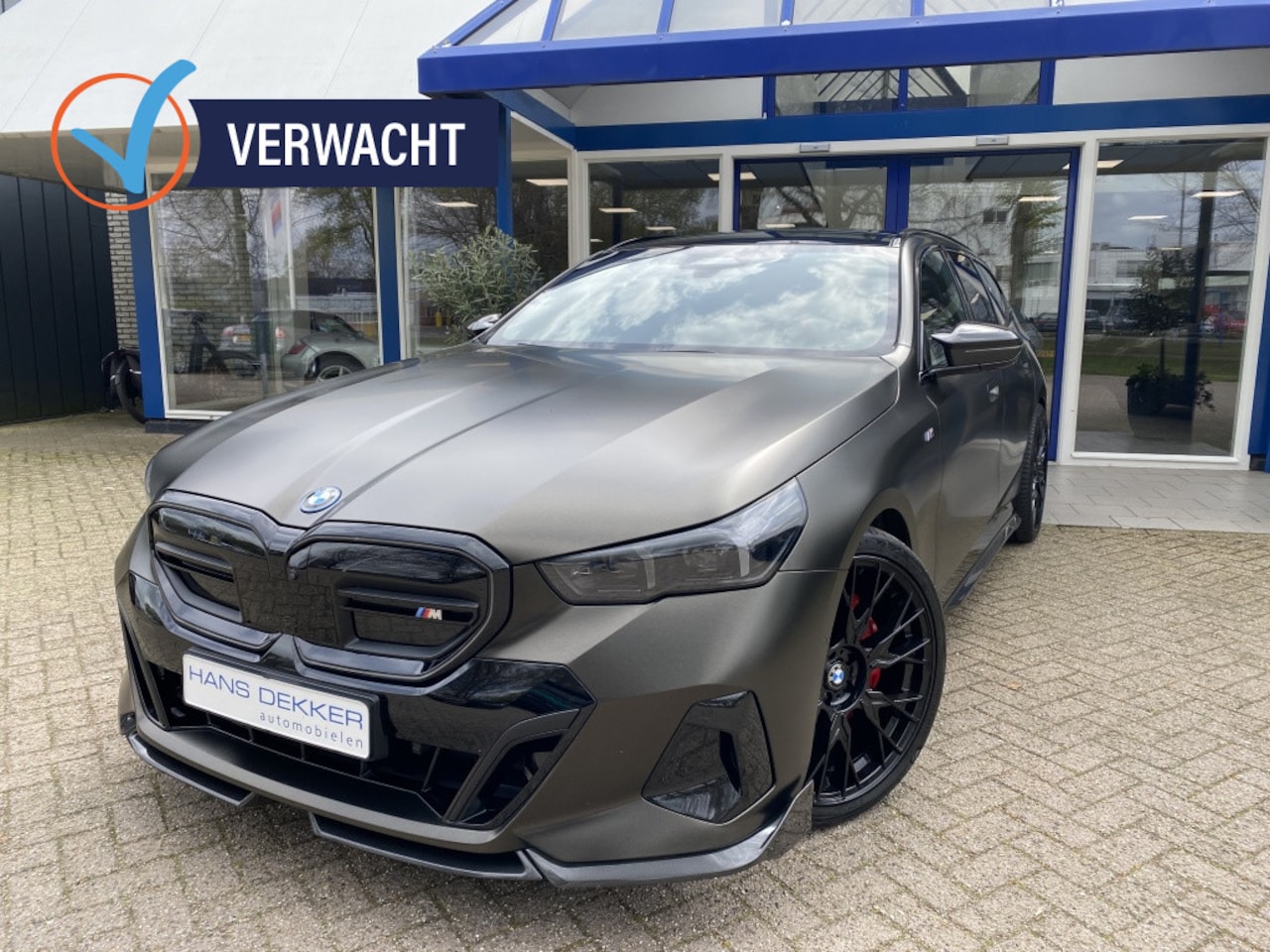 BMW i5 Touring - M60 xDrive 84 kWh M60 xDrive 84 kWh - AutoWereld.nl