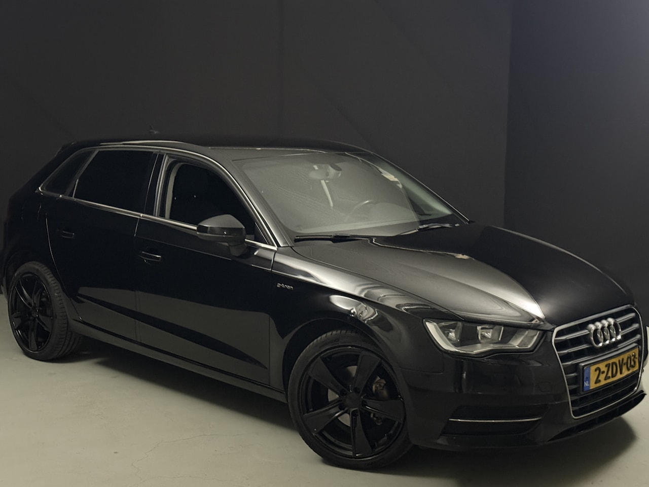 Audi A3 Sportback - 1.4 TFSI Attraction Pro Line g-tron AUTOMAAT BLACK&BLACK - AutoWereld.nl