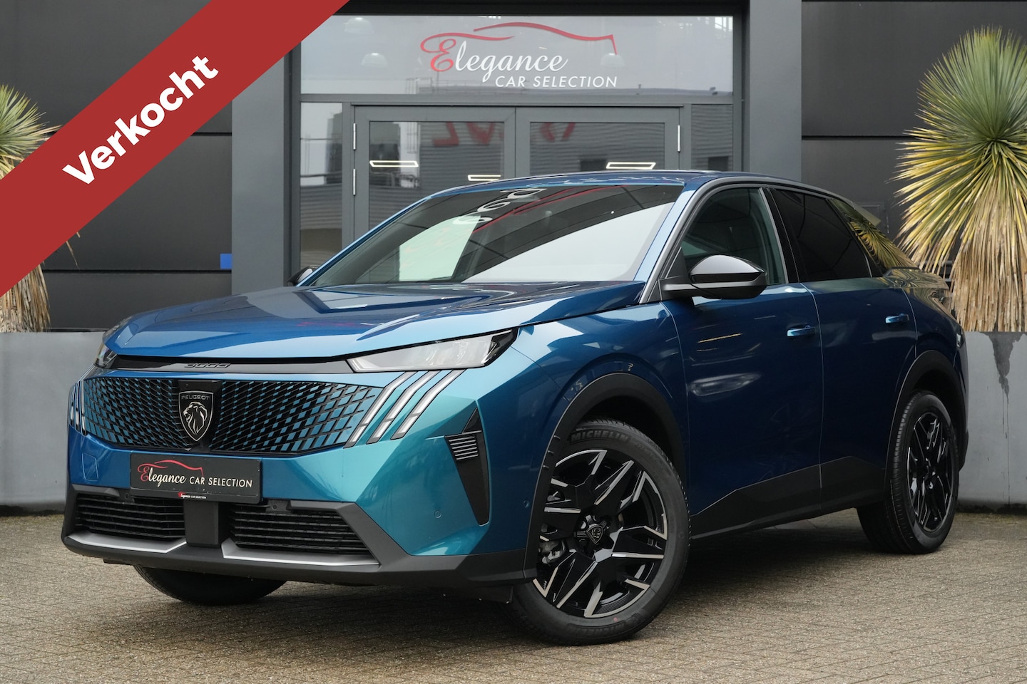 Peugeot 3008 - 1.2 Hybrid 145 Allure e-DSC6 145pk Navigatie/Stoelverwaring/Camera - AutoWereld.nl