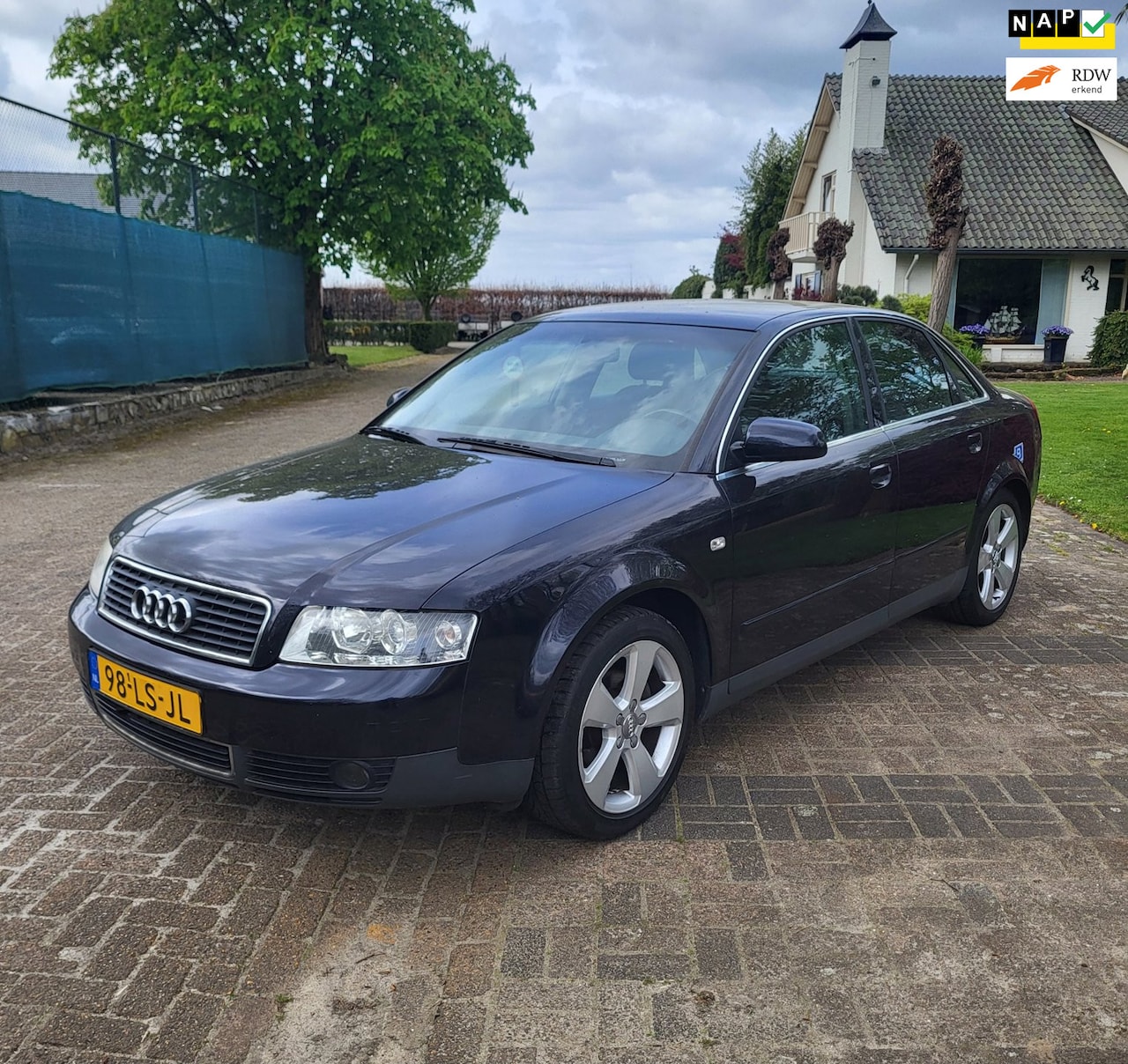 Audi A4 Limousine - 1.6 2eig,175NAP,Lees tekst! - AutoWereld.nl