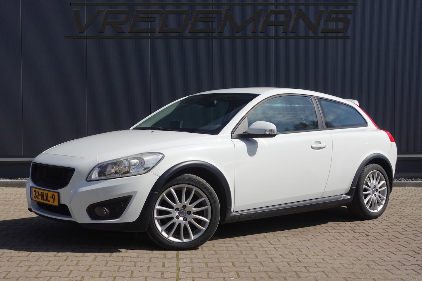 Volvo C30 - 2.0 Momentum 2.0 Momentum - AutoWereld.nl