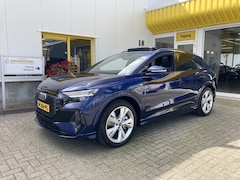 Audi Q4 e-tron - 40 S-LINE COMPETITION 77 KWH Panodak
