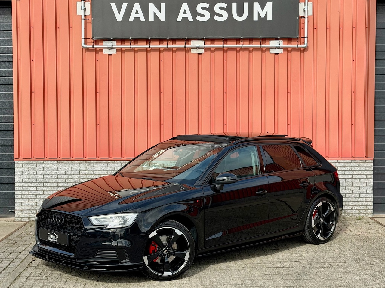 Audi A3 Sportback - 1.0 TFSI Pano Maxton RS DAB PDC Cruise 18" - AutoWereld.nl