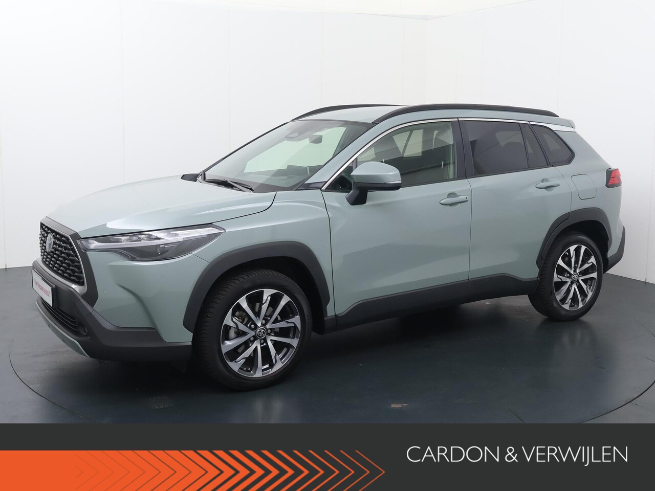 Toyota Corolla Cross - 2.0 High Power Hybrid First Edition | 197 PK | Adaptive cruise control | Dodehoek detectie - AutoWereld.nl