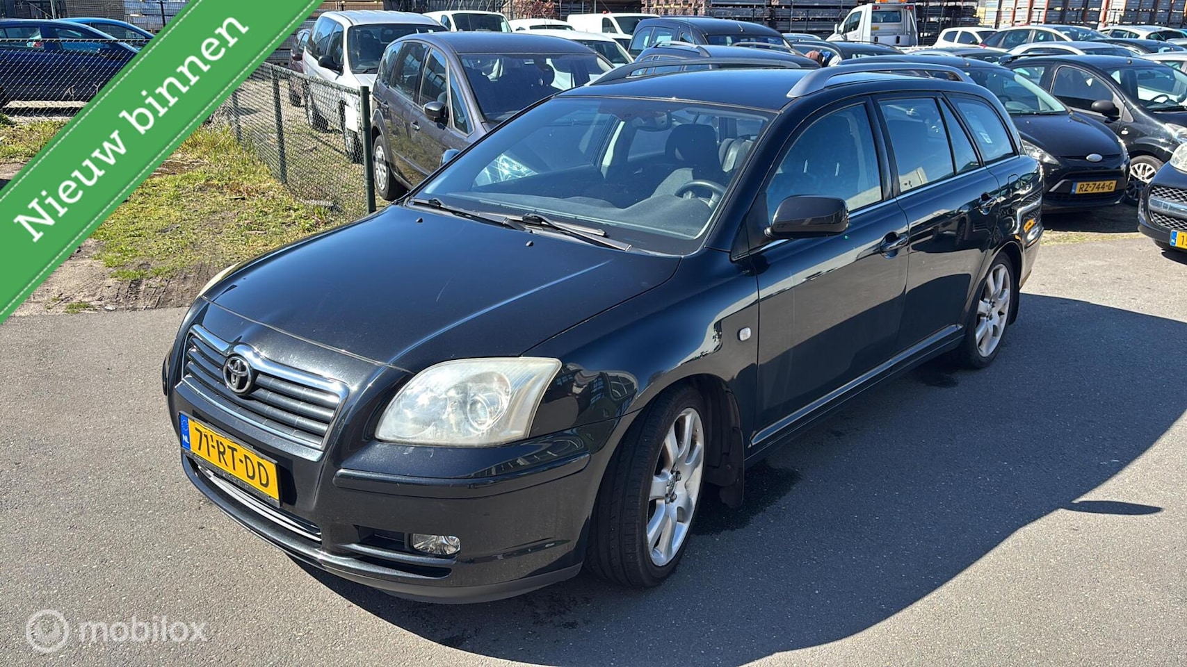 Toyota Avensis Wagon - 2.0 VVTi Linea Sol 2005 - AutoWereld.nl