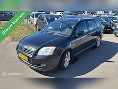 Toyota Avensis Wagon - 2.0 VVTi Linea Sol 2005