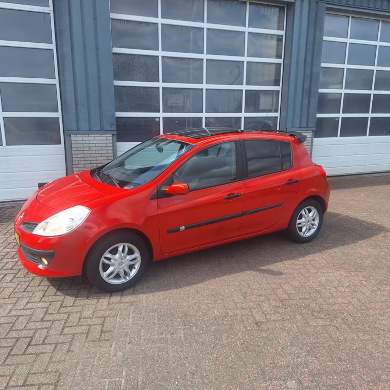 Renault Clio - 1.2-16V Dynamique 1.2-16V Dynamique - AutoWereld.nl