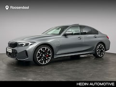 BMW 3-serie - 330e M-Sport Pro | Active Cruise Control | Head up | Comfort Pack | Panoramadak |