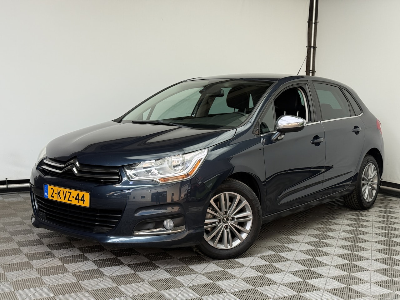 Citroën C4 - 1.6 VTi Collection 5-drs PDC Navi NL Auto - AutoWereld.nl