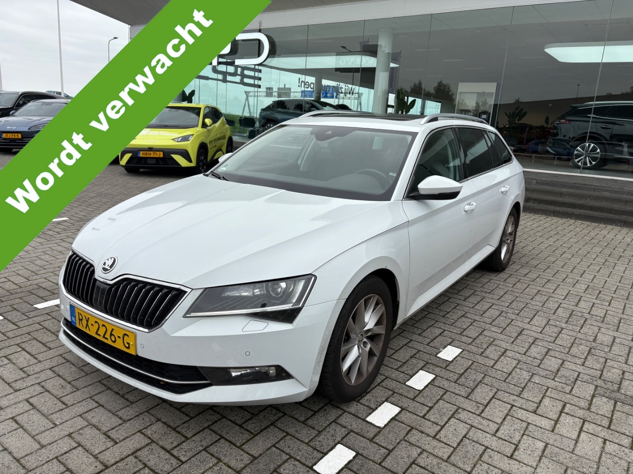 Skoda Superb Combi - 1.4 TSI ACT Ambition Business NAVI/ECC/CRUISE/PANODAK/ELEK.KLEP - AutoWereld.nl