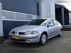 Renault Laguna - 2.0-16V Expression Automaat