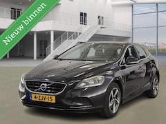 Volvo V40 - 2.0 D4 Summum Business AIRCO CRUISE PSENSOR NAVI