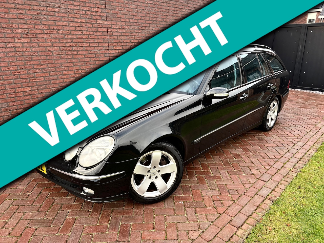 Mercedes-Benz E-klasse Combi - 500 Avantgarde Aut 7G Trekhaak Leder Navi - AutoWereld.nl
