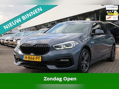BMW 1-serie - 118i Executive Edition 2e EIG_LED_NAVI_PDC V+A_NL-AUTO_NAP