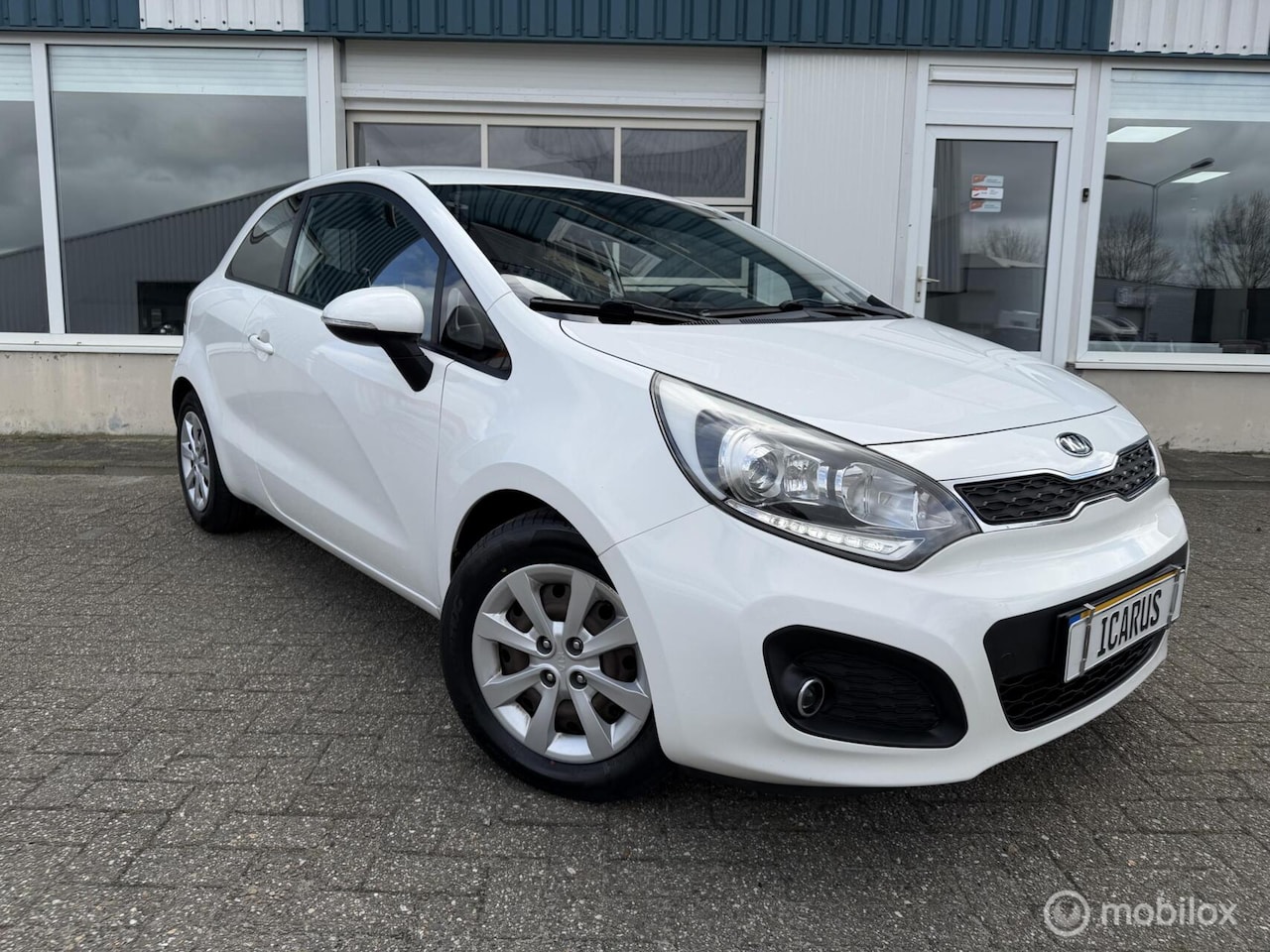 Kia Rio - 1.2 CVVT Comfort Pack apk|airco|nap|navi - AutoWereld.nl