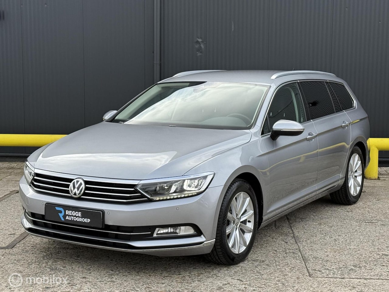 Volkswagen Passat Variant - 1.4 TSI ACT Highline AUTOMAAT - AutoWereld.nl