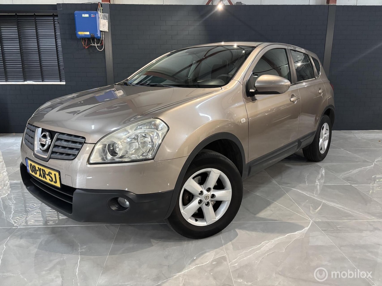 Nissan Qashqai - 2.0 Acenta /Camera/Navigatie - AutoWereld.nl