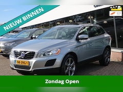 Volvo XC60 - 2.0 D4 Summum 2e EIG_LED_XENON_PANO_CAM_PDC_19-INCH