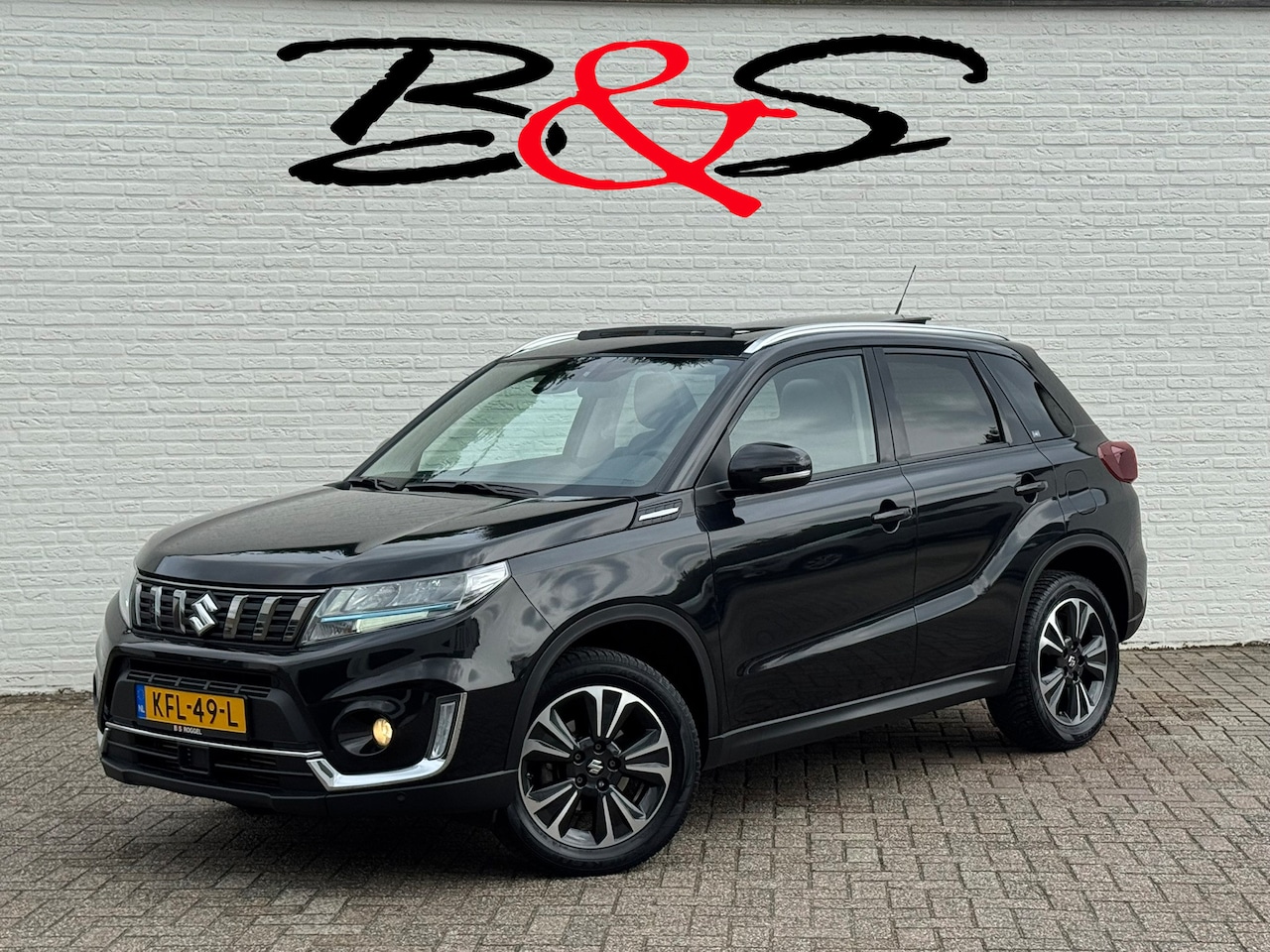 Suzuki Vitara - 1.4 Boosterjet Hybrid Automaat Adapt Cruise Stoelverwarming Camera Clima Panorama Navi - AutoWereld.nl