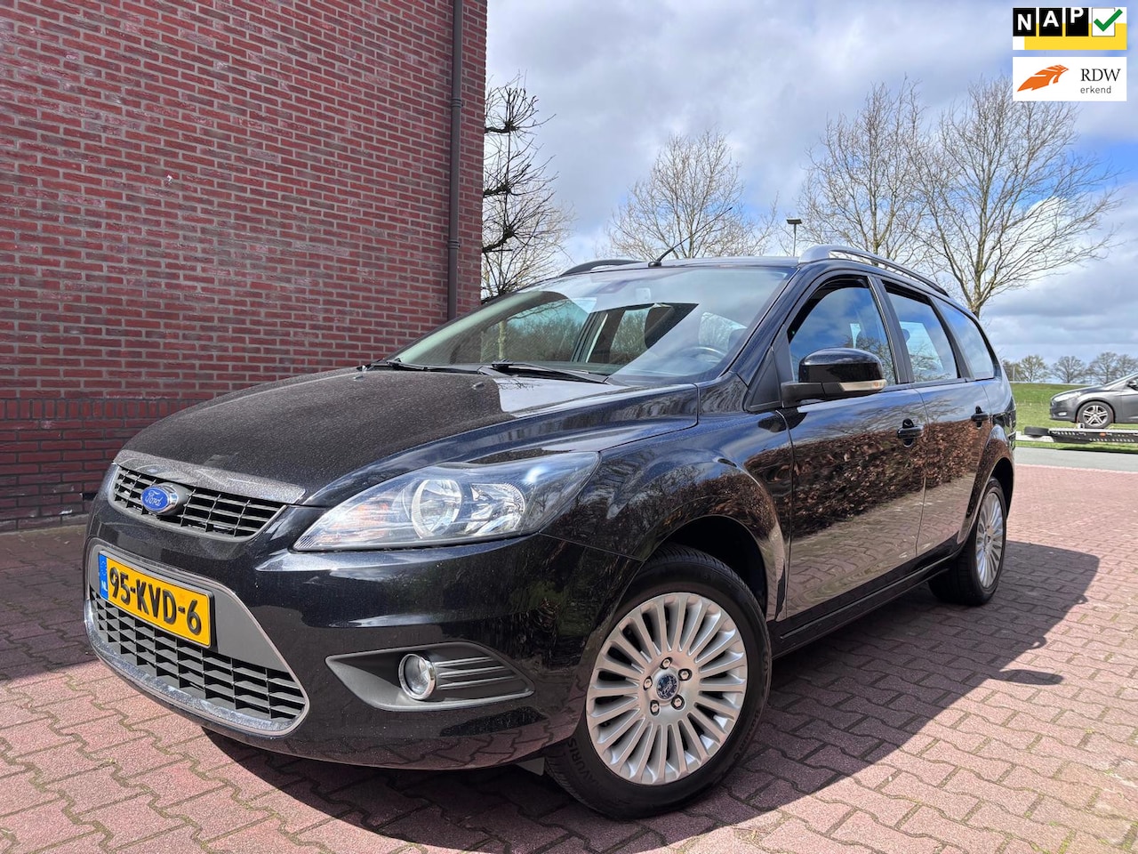 Ford Focus Wagon - 1.8 Limited 1.8 Limited - AutoWereld.nl