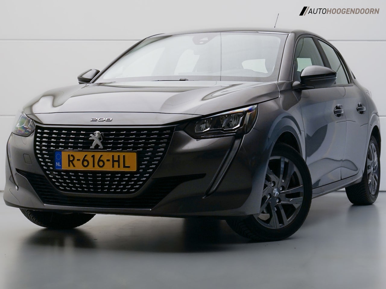 Peugeot 208 - 1.2 PureTech Active Pack Sport (APPLE CARPLAY,LED,SPORTSTOELEN,CLIMATE,CRUISE,PARKEERSENSO - AutoWereld.nl