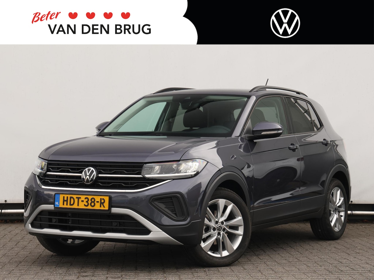 Volkswagen T-Cross - Life Edition 1.0 TSI 95 pk | Navigatie | Stoelverwarming | Camera | Keyless | LED | Adapti - AutoWereld.nl