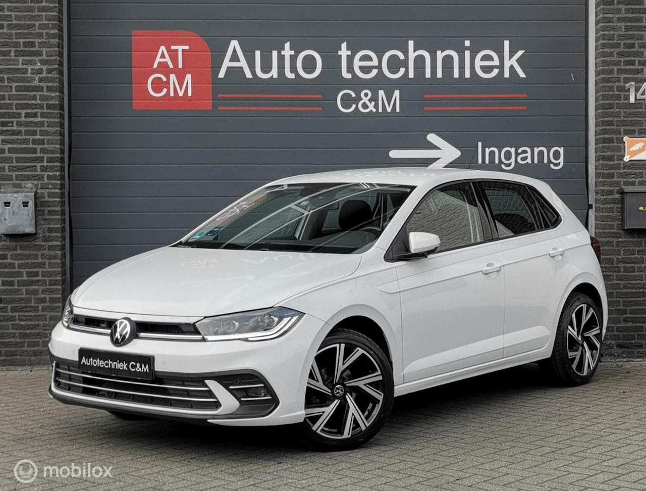 Volkswagen Polo - 1.0 TSI Style 95PK/DSG/IQLIGHT/ACC/NAV/PDC/ - AutoWereld.nl