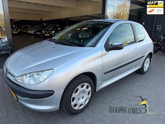 Peugeot 206 - 1.4 Air-line / apk 2-2027
