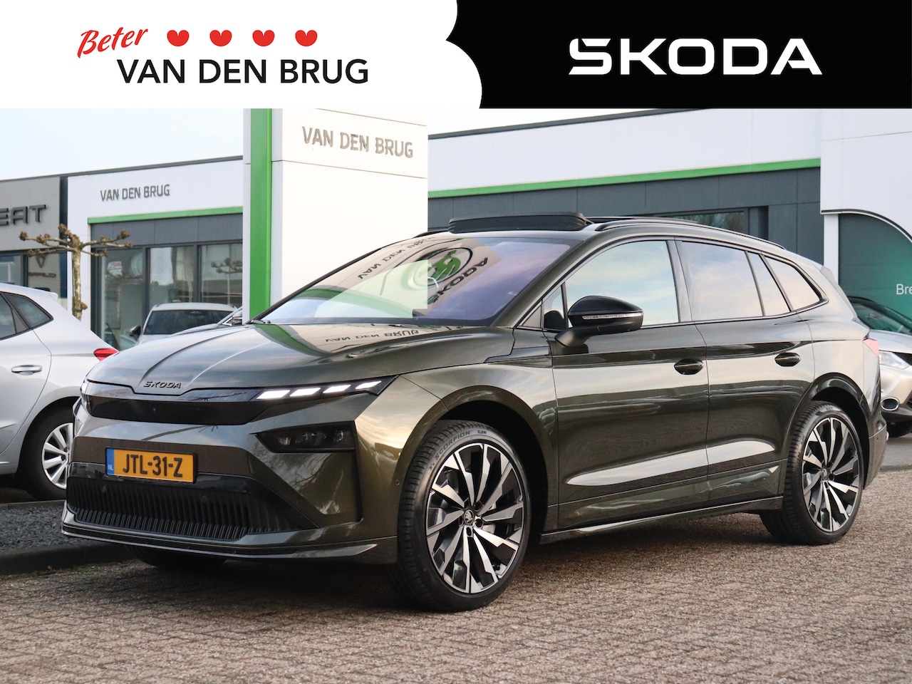 Skoda Enyaq iV - 85 Sportline | Trekhaak | Massage | 360 Camera | Verwarmde voorruit | 21 inch | Head-up | - AutoWereld.nl