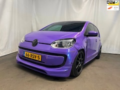 Volkswagen Up! - 1.0 move up BlueMotion - Front schade