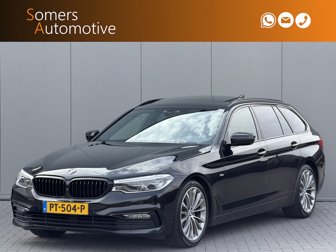 BMW 5-serie Touring - 520i Sport Line High Executive | Panorama | 360 Camera | HUD | 19" | Trekhaak Afn. - AutoWereld.nl